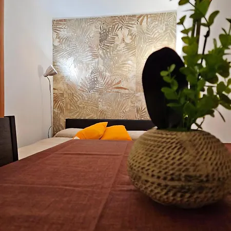 Happie Casa La Cattedrale Apartment Palermo Exterior photo